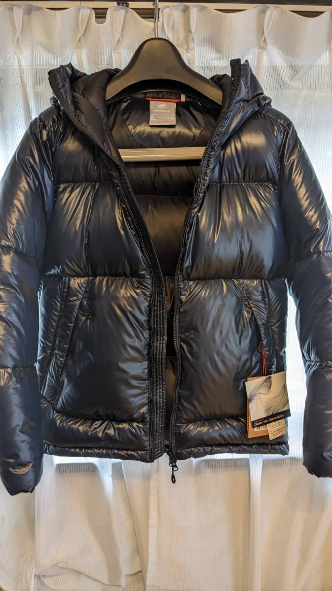 マムート Icyglow IN Hooded Jacket サイズＳ (Mサイズ相当）カラー(5924)　ｎｉｇｈｔ