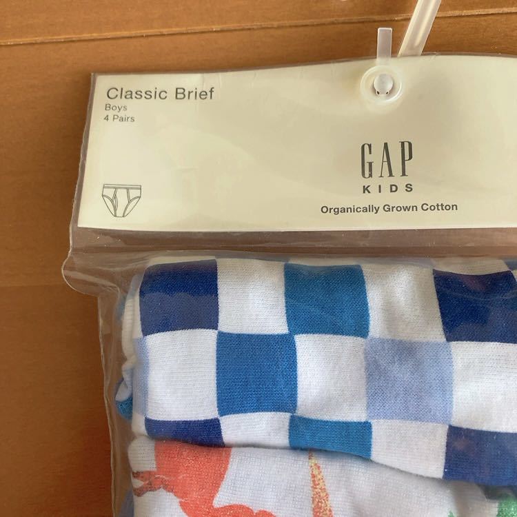 新品未使用/送料無料【GAP☆カッコイイ♪チェック&恐竜柄ブリーフ/パンツ4枚セット(1５0㎝)】下着 綿100 _画像3