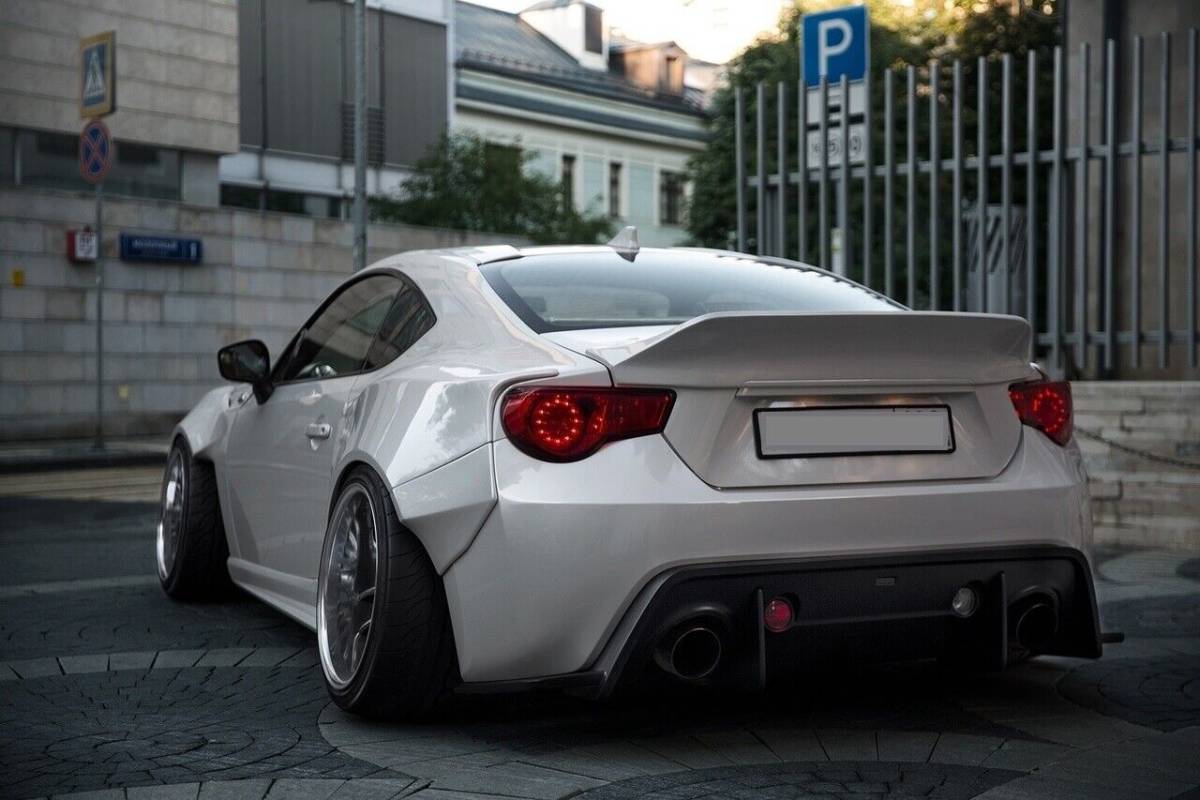 86 BRZ ダックテール スポイラー ZN6 ZC6 リアウイング 86 BRZ ダックテール スポイラー ZN6 ZC6 リアウイング