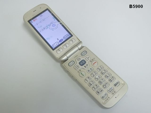 B5900R docomo 携帯電話 ガラケー らくらくホン FUJITSU F-01G 判定○ 初期化済_画像1