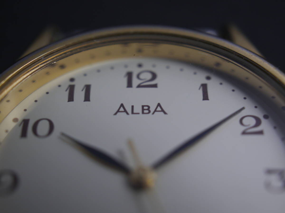 セイコー SEIKO アルバ ALBA クォーツ 3針 V811-1880 男性用 メンズ 腕時計 W607 稼働品_画像3