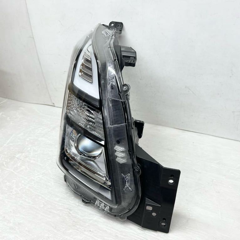 送料込 即決 ワゴンR スティングレー MH55S 純正 右 ヘッド 送料込 即決 ワゴンR スティングレー MH55S 純正 右 ヘッド