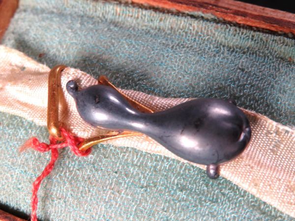 【6341】和装小物　大正～昭和　オリジナル　銅製　瓢箪　帯留（初品・買取品）_画像3