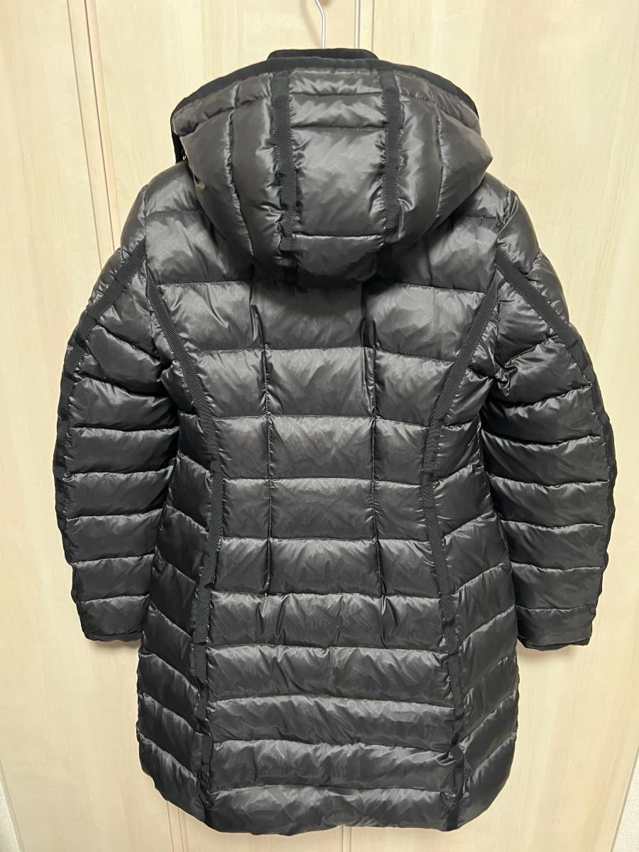 Lサイズ【未使用】MONCLER HERMINE エルミンヌ ダウンジャケット Lサイズ【未使用】MONCLER HERMINE エルミンヌ ダウンジャケット
