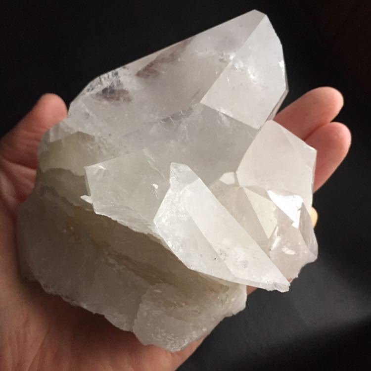 99%以上節約 特大 水晶クラスター 約30cm 天然石 tyroleadership.com