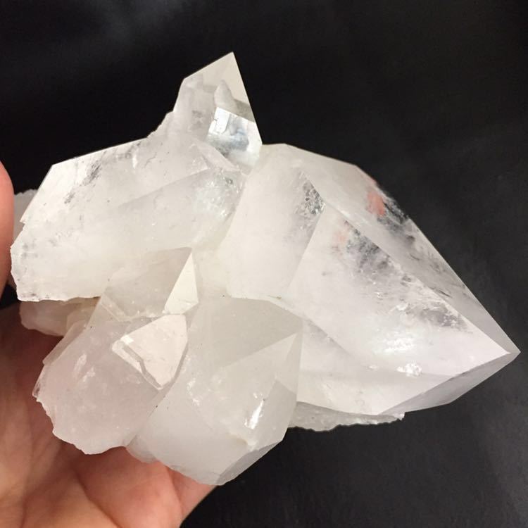 新品 特大結晶 水晶原石 約108×93×高55㎜ 約472g ブラジル産 新品 特大結晶 水晶原石 約108×93×高55㎜ 約472g ブラジル産
