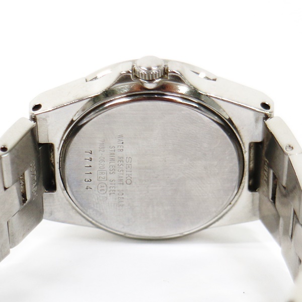 K11S129 腕時計 SEIKO セイコー 7N82-0620 クォーツ 不動 60サイズ_画像4