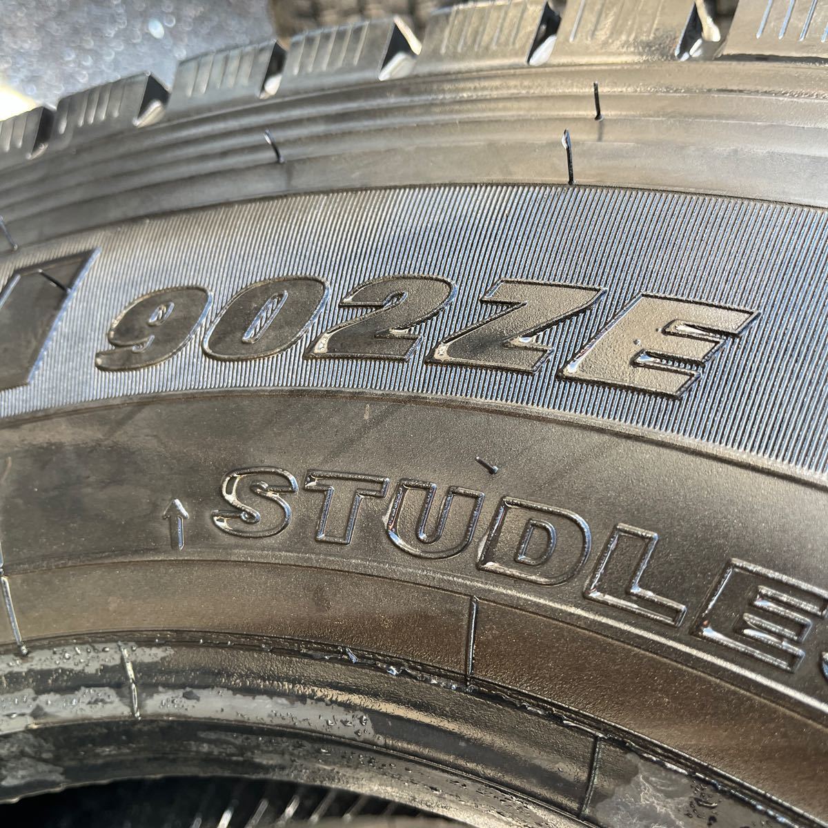 265/70R19.5 中古　 ZEN902 　 激安美品　4本セット：40000円_画像3