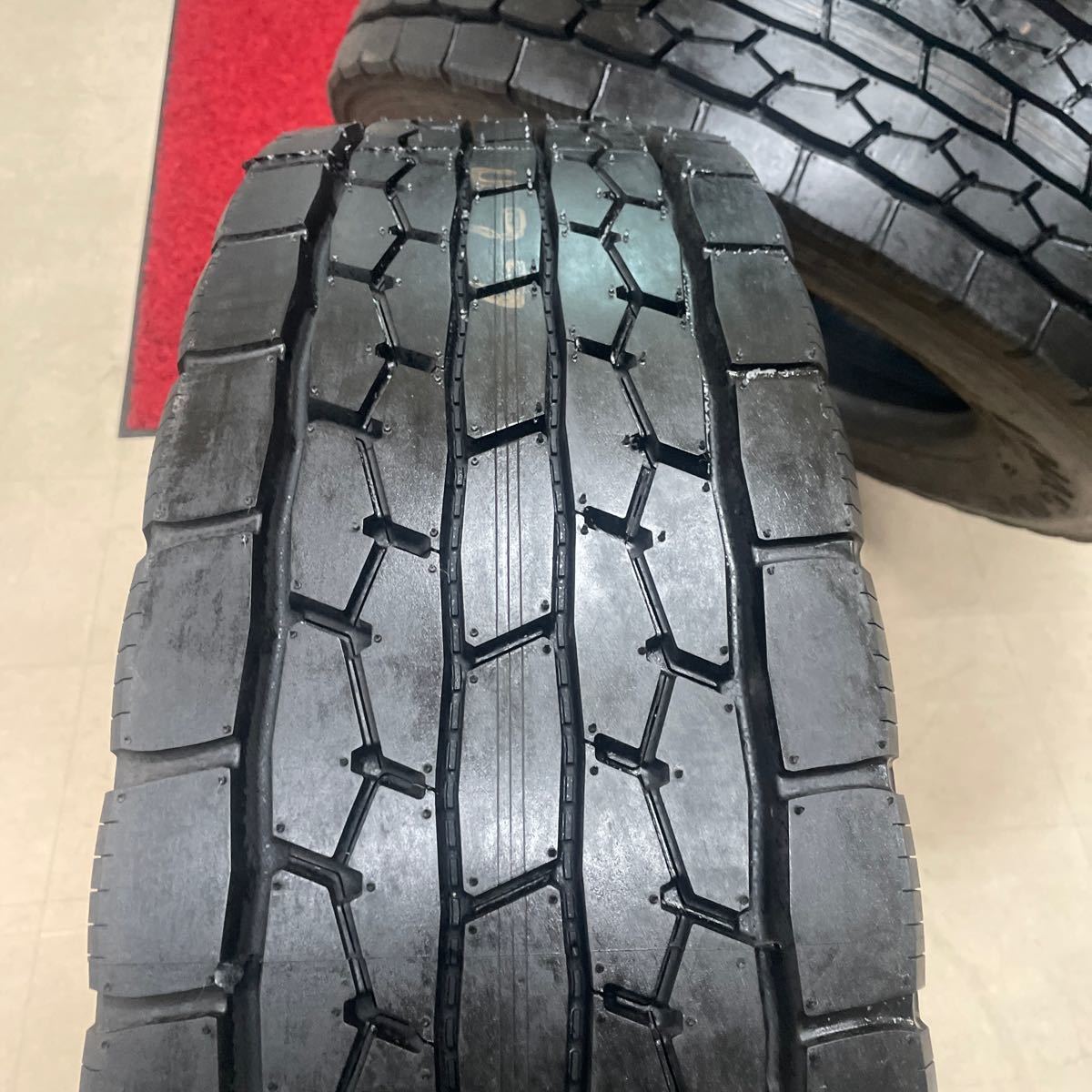 275/80R22.5 ほぼ新品 ダンロップ 激安美品 2本セット：48000円の画像7