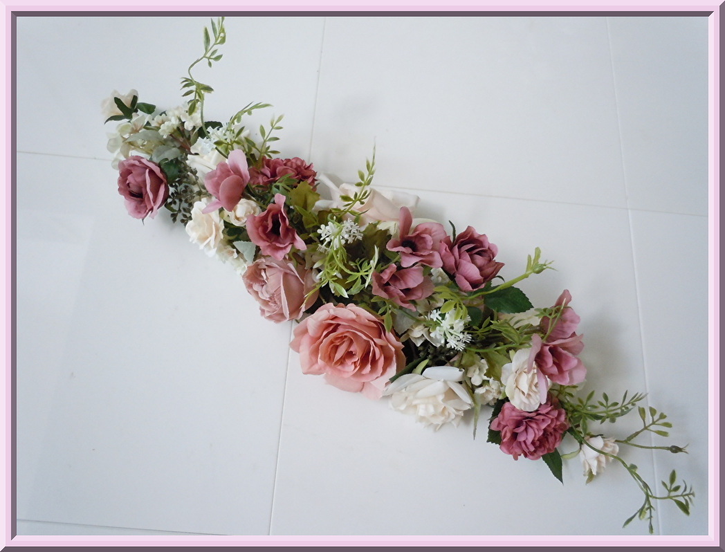 ◆ニュアンスカラーのテーブル装花 フラワーガーランド◆ピンク くすみ色 シャビー 横長アレンジ ウエディング会場受付け 壁掛_画像5