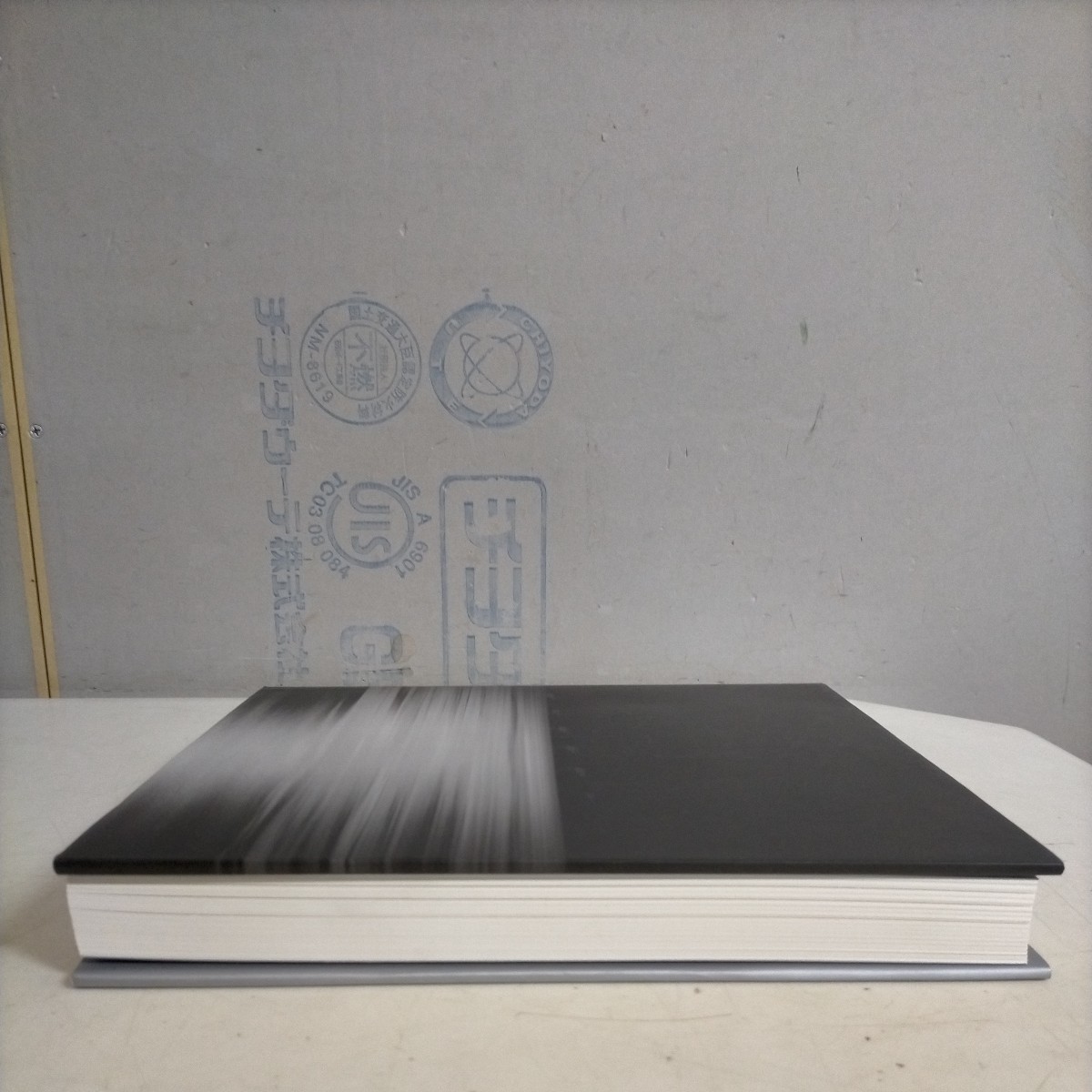 初版】杉本博司写真集Hiroshi Sugimoto: Seascapes 青幻舎2015年 初版】杉本博司写真集Hiroshi Sugimoto: Seascapes 青幻舎2015年