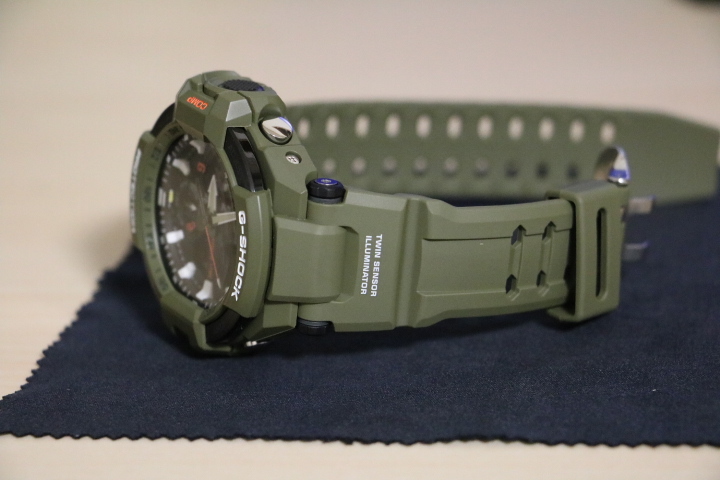 ★美品　CASIO　G-SHOCK　グラビティマスター　GA-1100KH　Master in OLIVE★_画像2