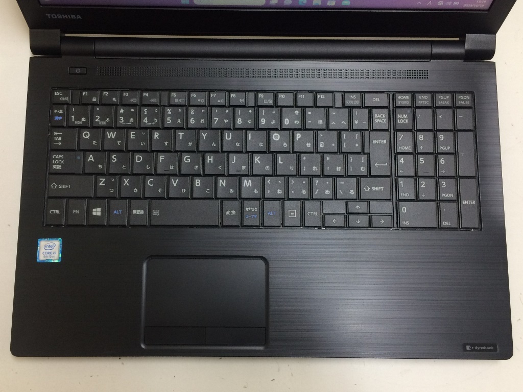 ★即決★ TOSHIBA PB6DNTB44R7BD1｜Windows 11 22H2/Core i5 8250U/8GB/256GB/DVD/カメラ_画像3