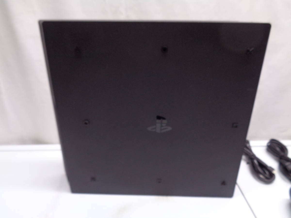 25-10　PS4　PlayStation4 本体 Pro ジェット・ブラック 1TB CUH-7200BB01_画像6