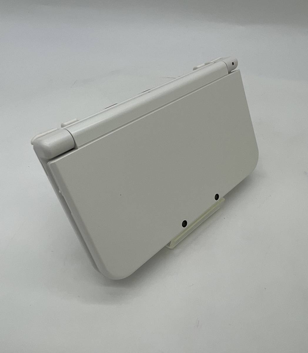 任天堂　Newニンテンドー3DS LL パールホワイト【美品】_画像2