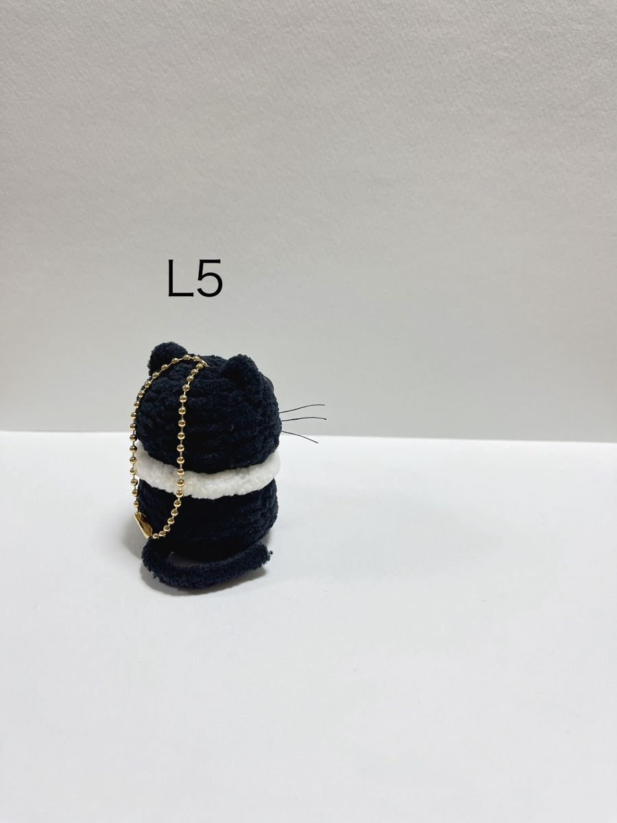 黒猫ちゃんの編みぐるみキーホルダーL5