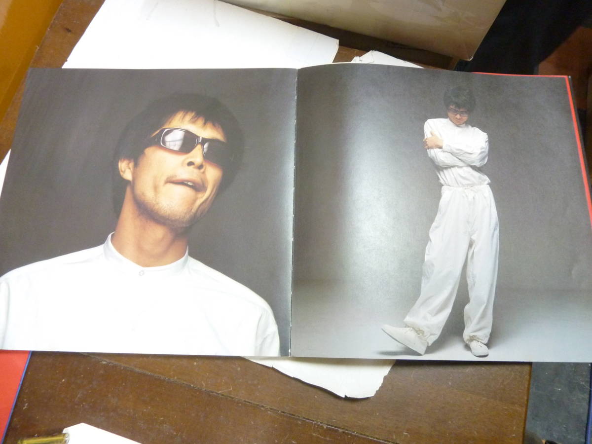 写真集[ 矢沢永吉 ]E.YAZAWA SUPER PHOTO LIVE! 昭和54年初版版 小学館 約30.5㎝X30.5㎝ 送料無料_画像3