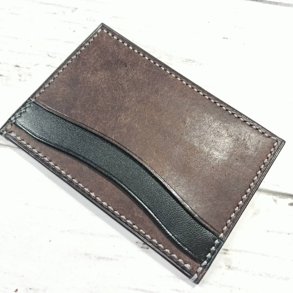 ハンドメイド★【プエブロ&栃木レザー】カードホルダー★カスターニョ×ブラック　RiDo LeatherWorks　カードケース　イタリアンレザー_画像2