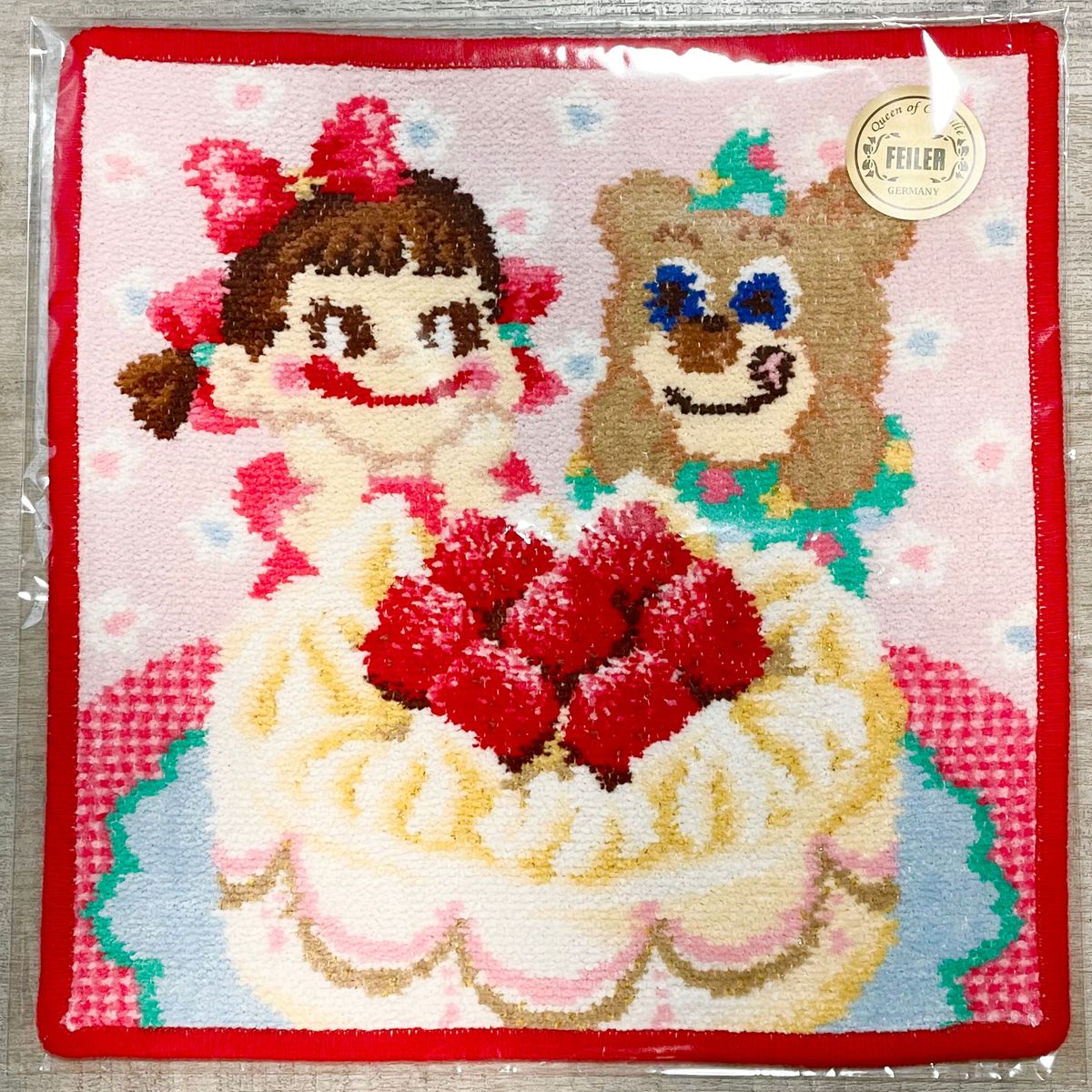新品未開封】FEILER 不二家 ペコちゃん ペコニコハッピーパーティー