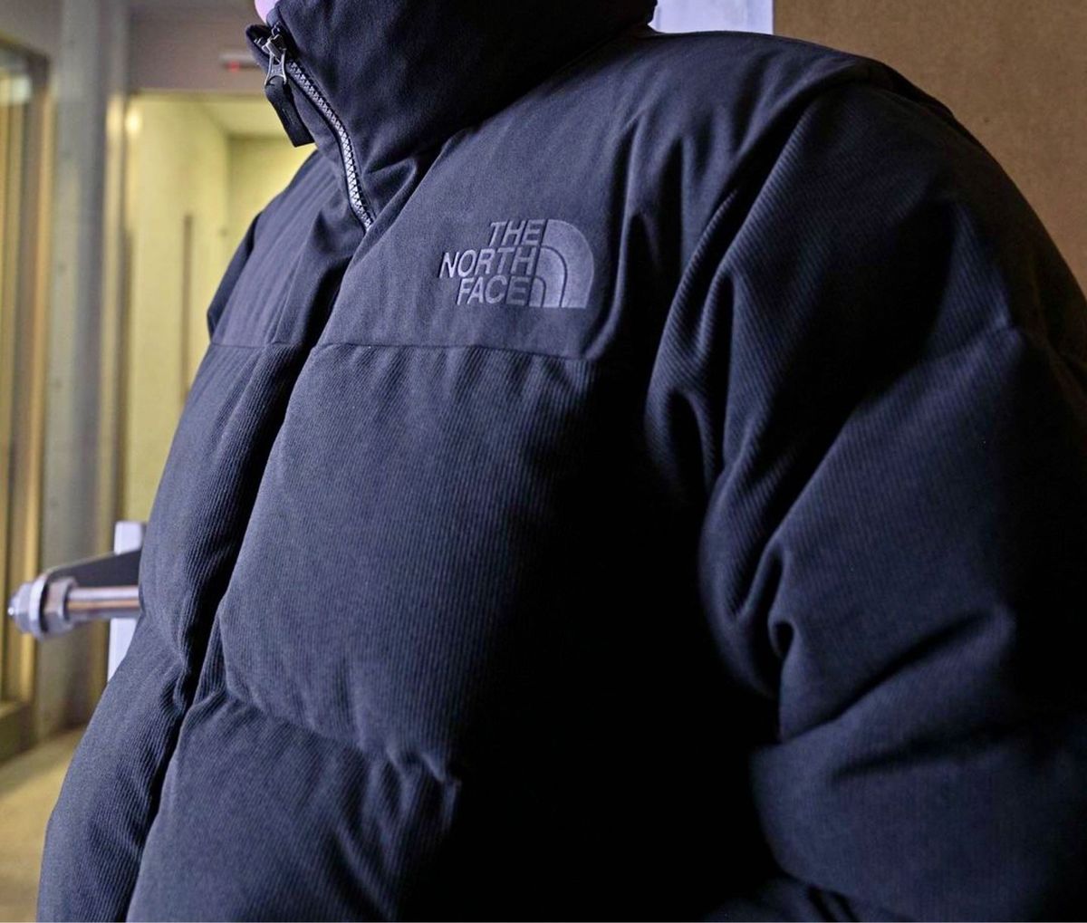 THE NORTH FACE Corduroy Nuptse Jacket コーデュロイヌプシ THE NORTH FACE Corduroy Nuptse Jacket コーデュロイヌプシ