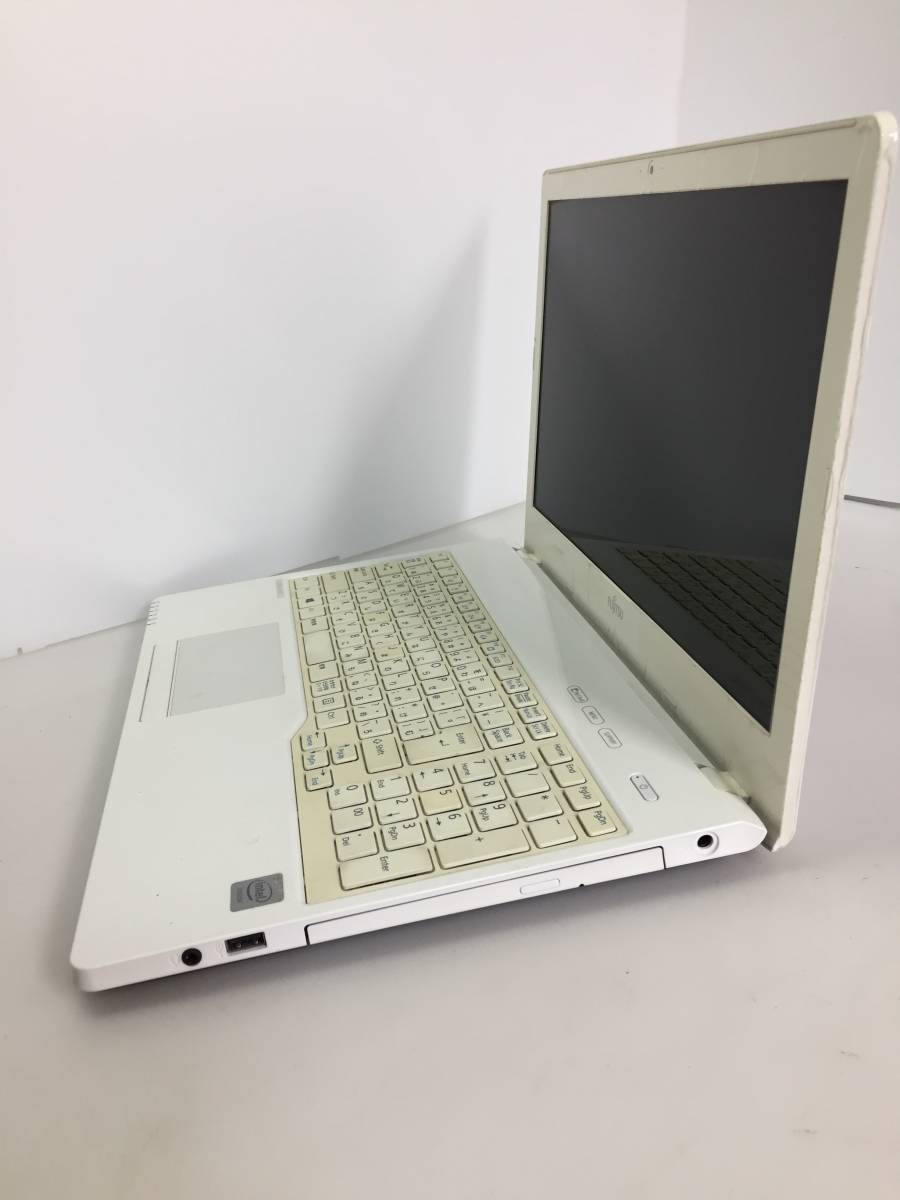 即決☆［BIOS確認］FUJITSU LIFEBOOK AH42/W FMVA42WW ノートPC Celeron 3205U 1.50GHz 4GB【ジャンク品】_画像4