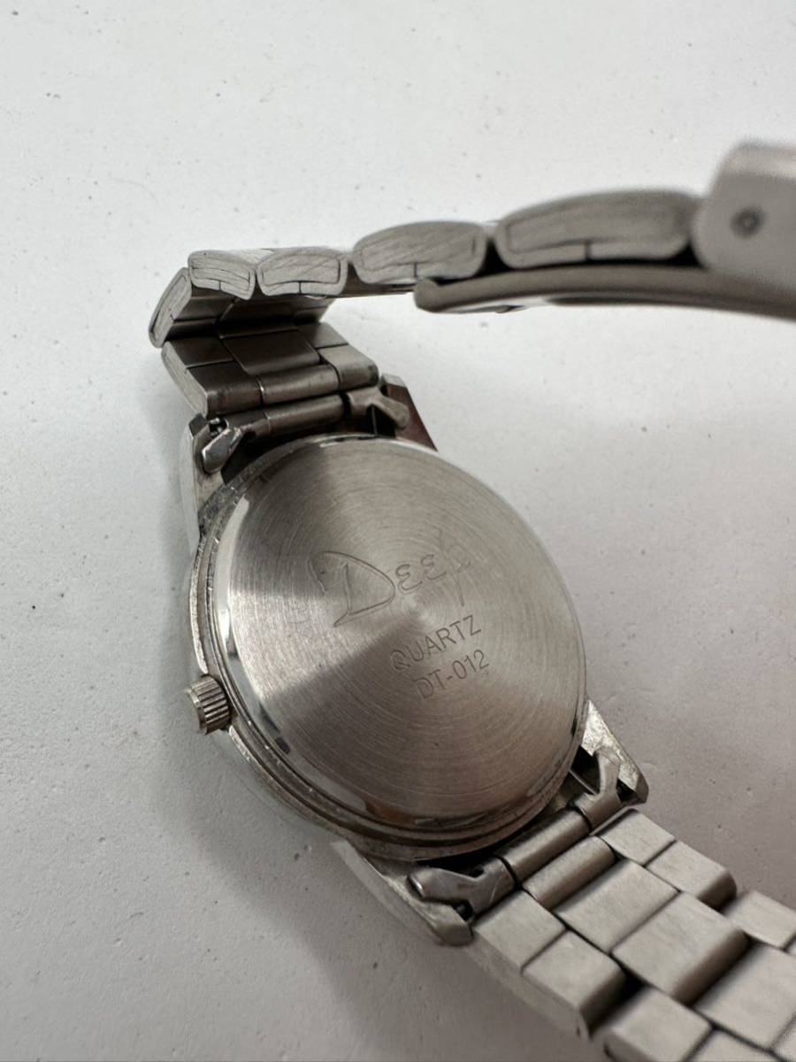 【DEEP】クォーツ 腕時計 中古品　電池交換済み　稼動品　わけあり　67-4_画像4