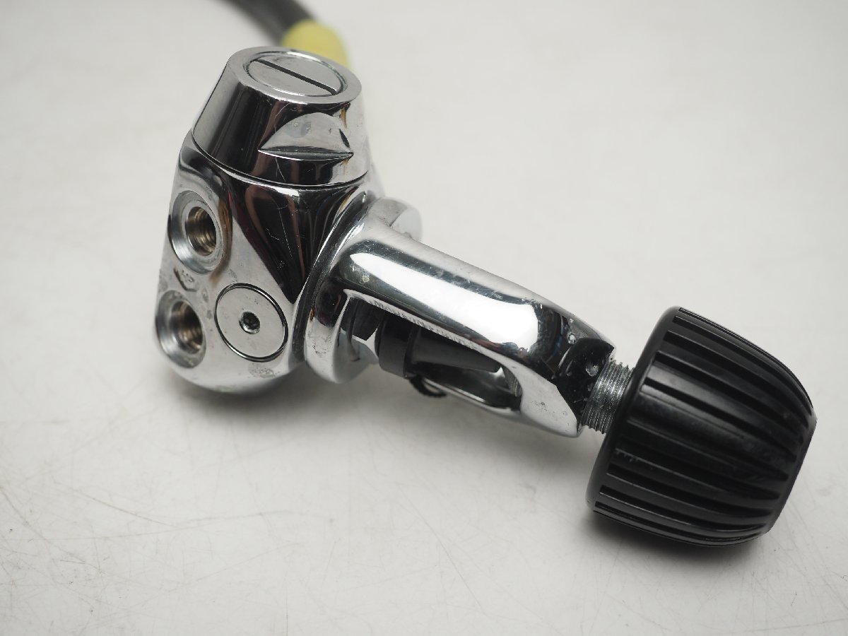 USED AQUALUNG アクアラング U.S.DIVERS MICRA マイクラ オクトパス 動作確認済 ダイビング用品[1A-55639]