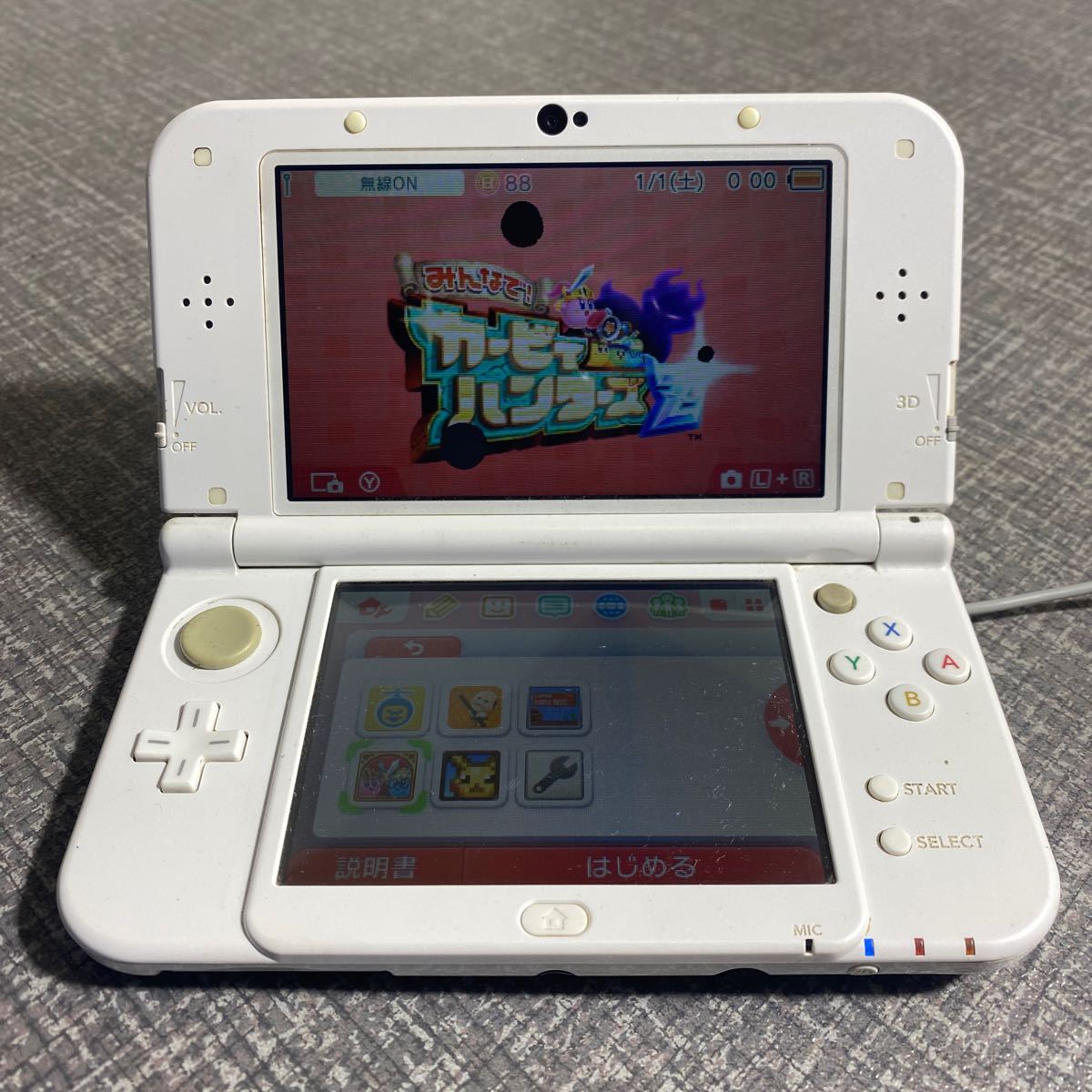 任天堂 New 3DSLL ホワイト RED-S-JPN-CO / RED-001 作動品③_画像1