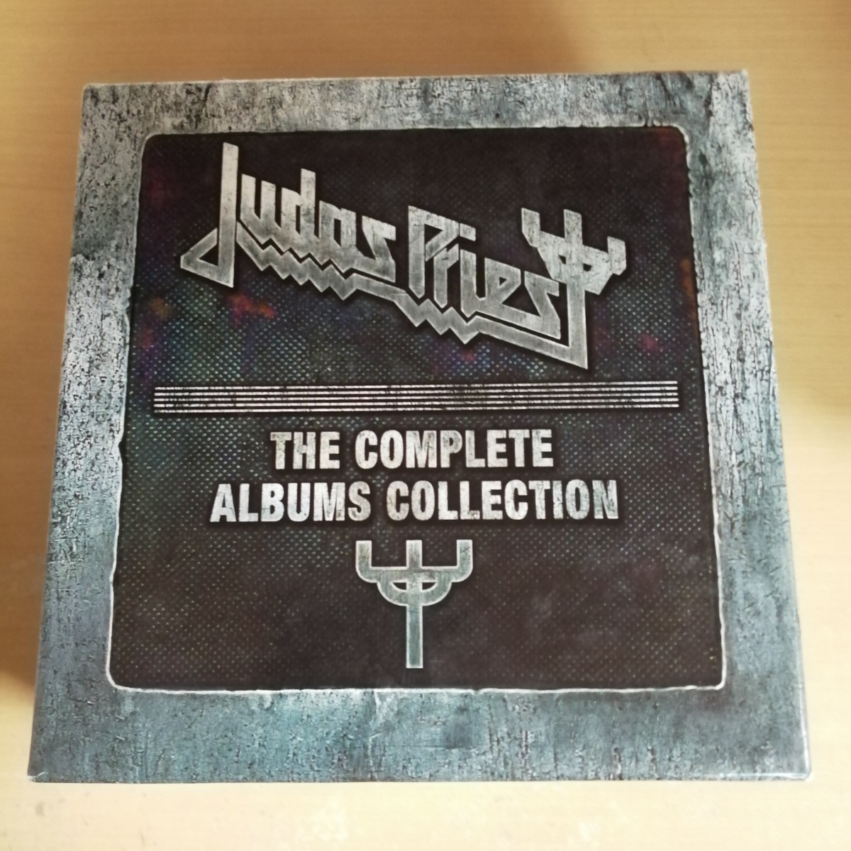 C12 中古CD ジューダスプリースト コンプリートアルバムコレクション 19枚組ボックスセット JUDAS PRIEST the complete album collection_画像1