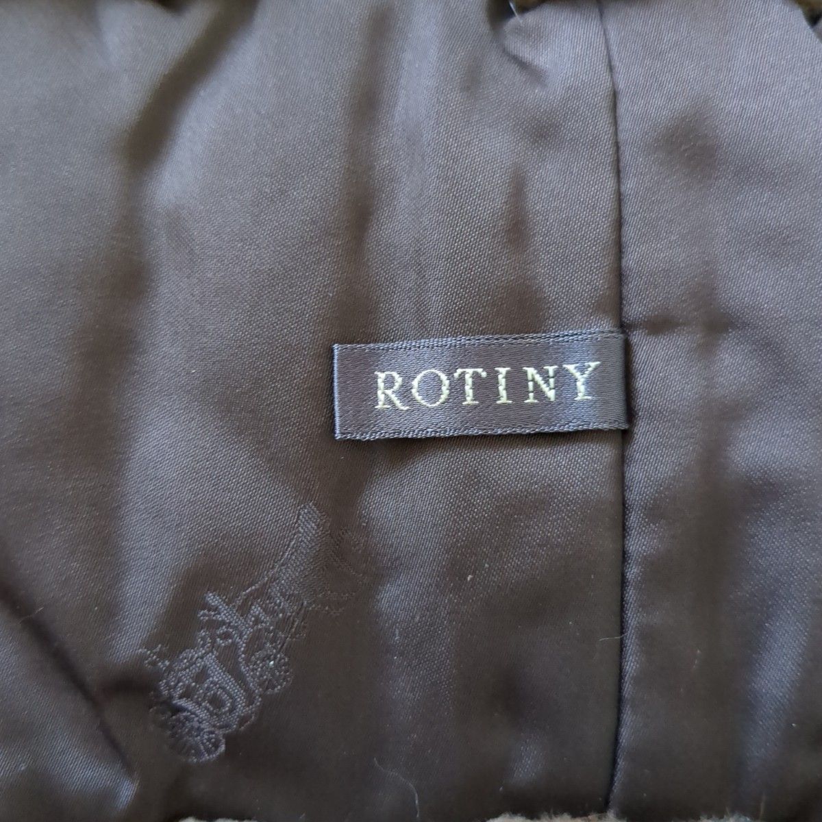 ROTINY ロティニー　毛皮　ファー　ストール　ブラウンベージュ系 ショール 襟巻き  