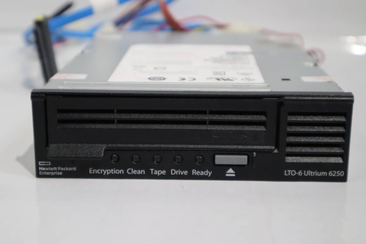 ★HPE LTO-6 Ultrium 6250 SASテープドライブ BRSLA-1204-DC EH969A★_画像2