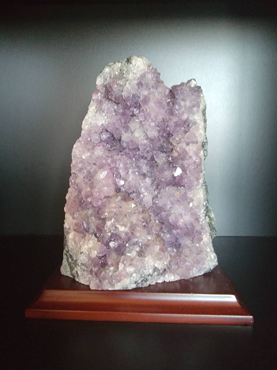 アメジスト　紫水晶　置物
