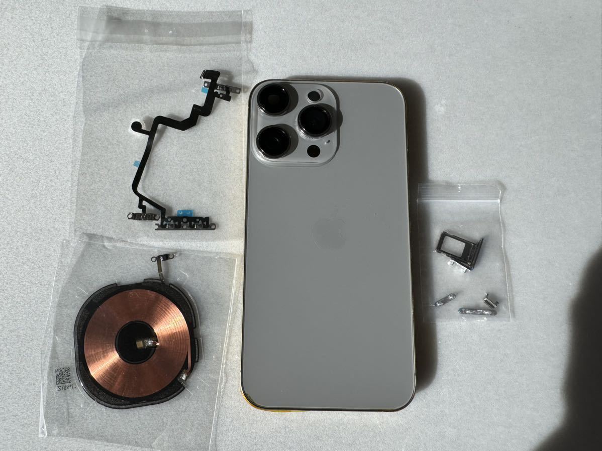 Yahoo!オークション - iPhone XR用 カスタム外装 iPhone15Pro風 Yahoo!オークション - iPhone XR用 カスタム外装 iPhone15Pro風