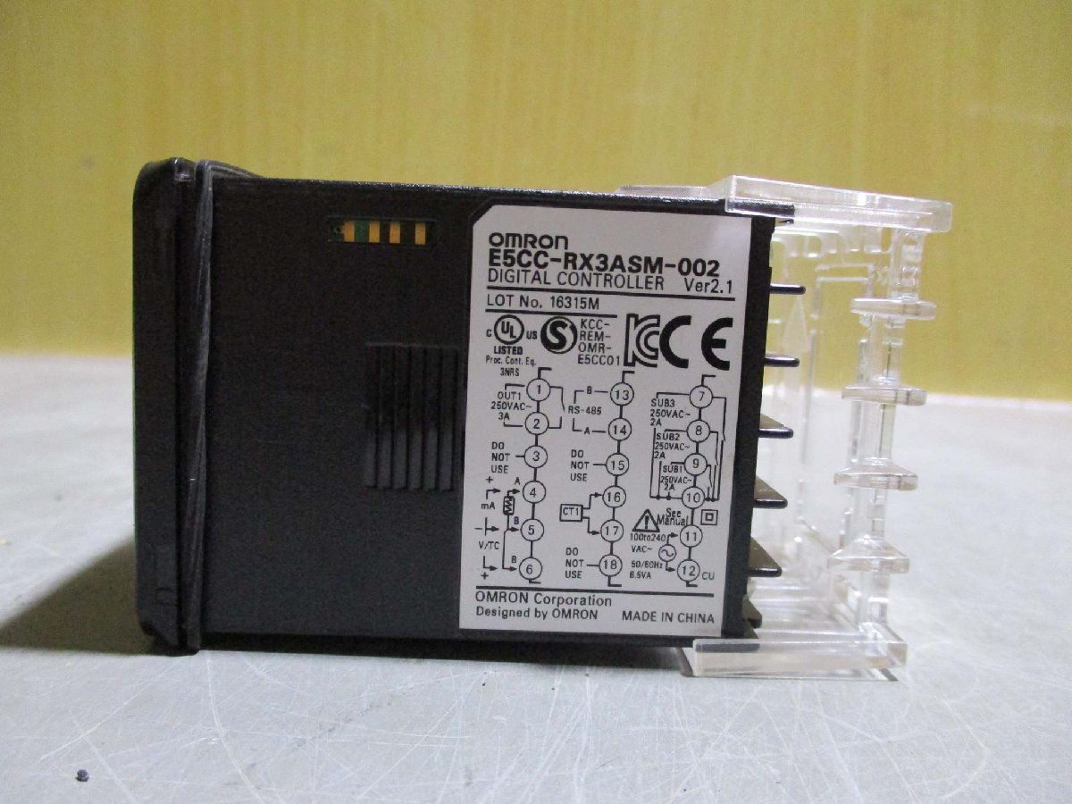 中古 Omron E5CC-RX3ASM-002 温度調節器 2個(R50921CDE013)の画像3