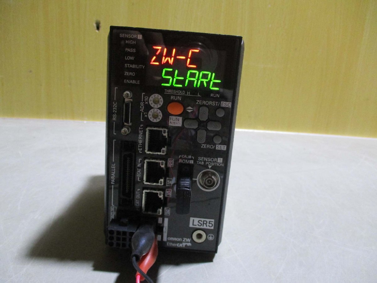 アウトレット限定商品  OMRON ZW-CE10T Displacement Sensor Controller＜通電OK＞(R50925AMC004)