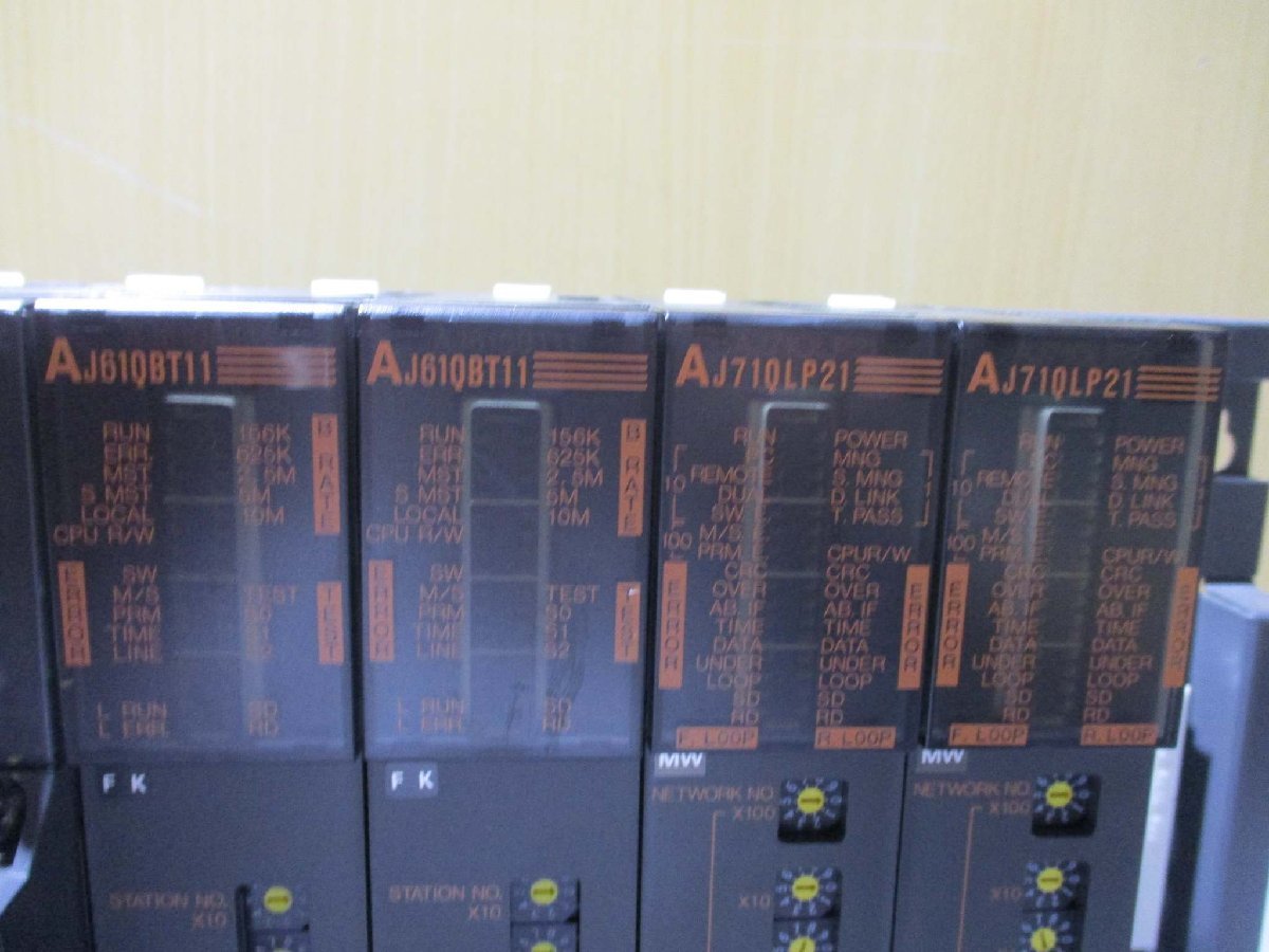 中古 MITSUBISHI CONTROLLER A61P/A616AD/A68DAV/AJ61QBT11*2 中古 MITSUBISHI CONTROLLER A61P/A616AD/A68DAV/AJ61QBT11*2