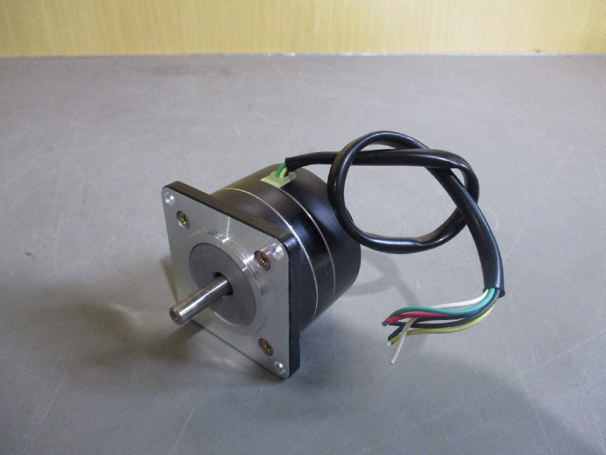 中古 ORIENTAL MOTOR STEPPING MOTOR 2-PHASE PH264-01 ステッピングモーター (KAXR51116D103)_画像6