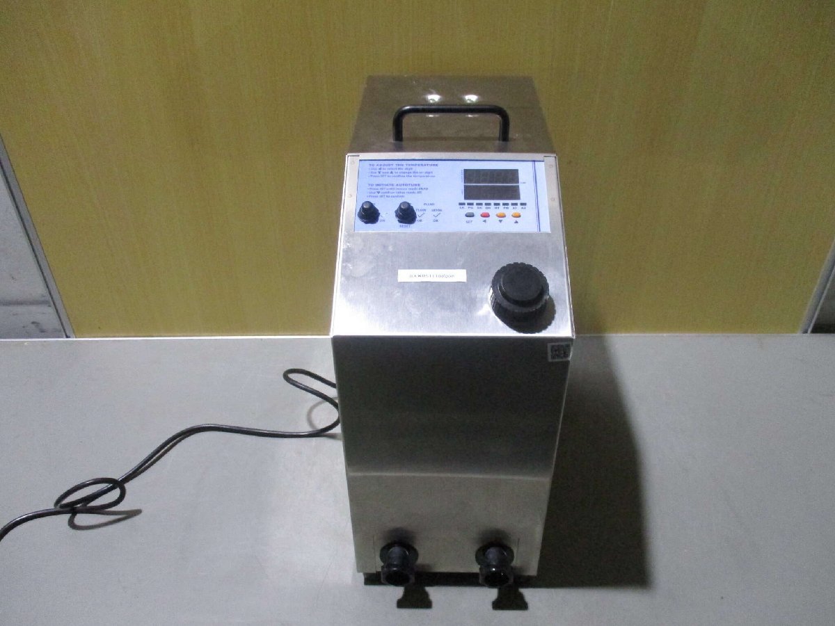 中古 TECA TLC-900 Air Cooled Thermoelectric Liquid Chiller＜通電OK (HAWR51110E008)_画像1