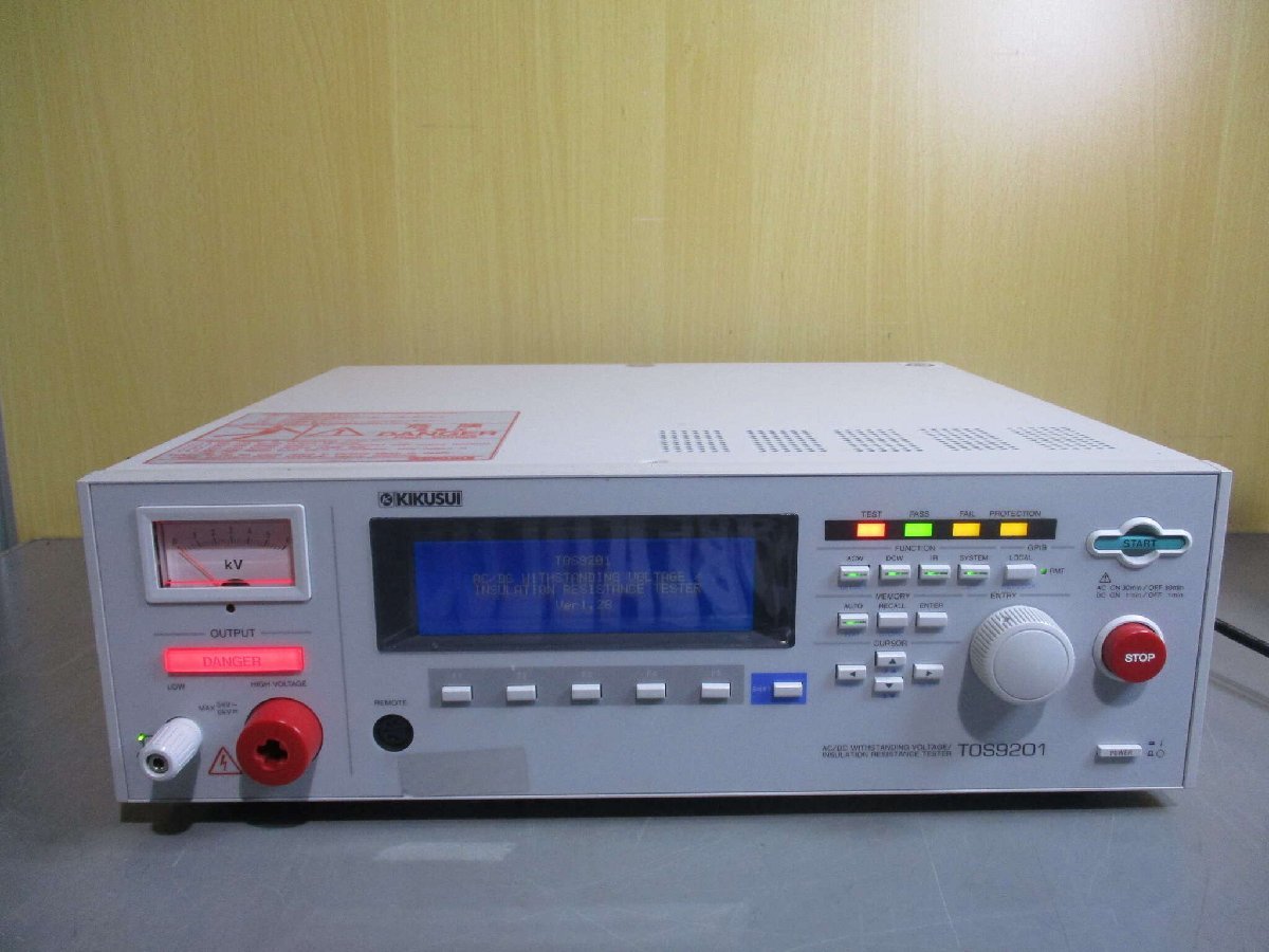 中古 KIKUSUI AC/DC WITHSTANDING VOLTAGE/INSULATION RESISTANCE TESTER TOS9201 200-240V 47-63Hz ＜通電OK＞ (PAAR51129E008)_画像3