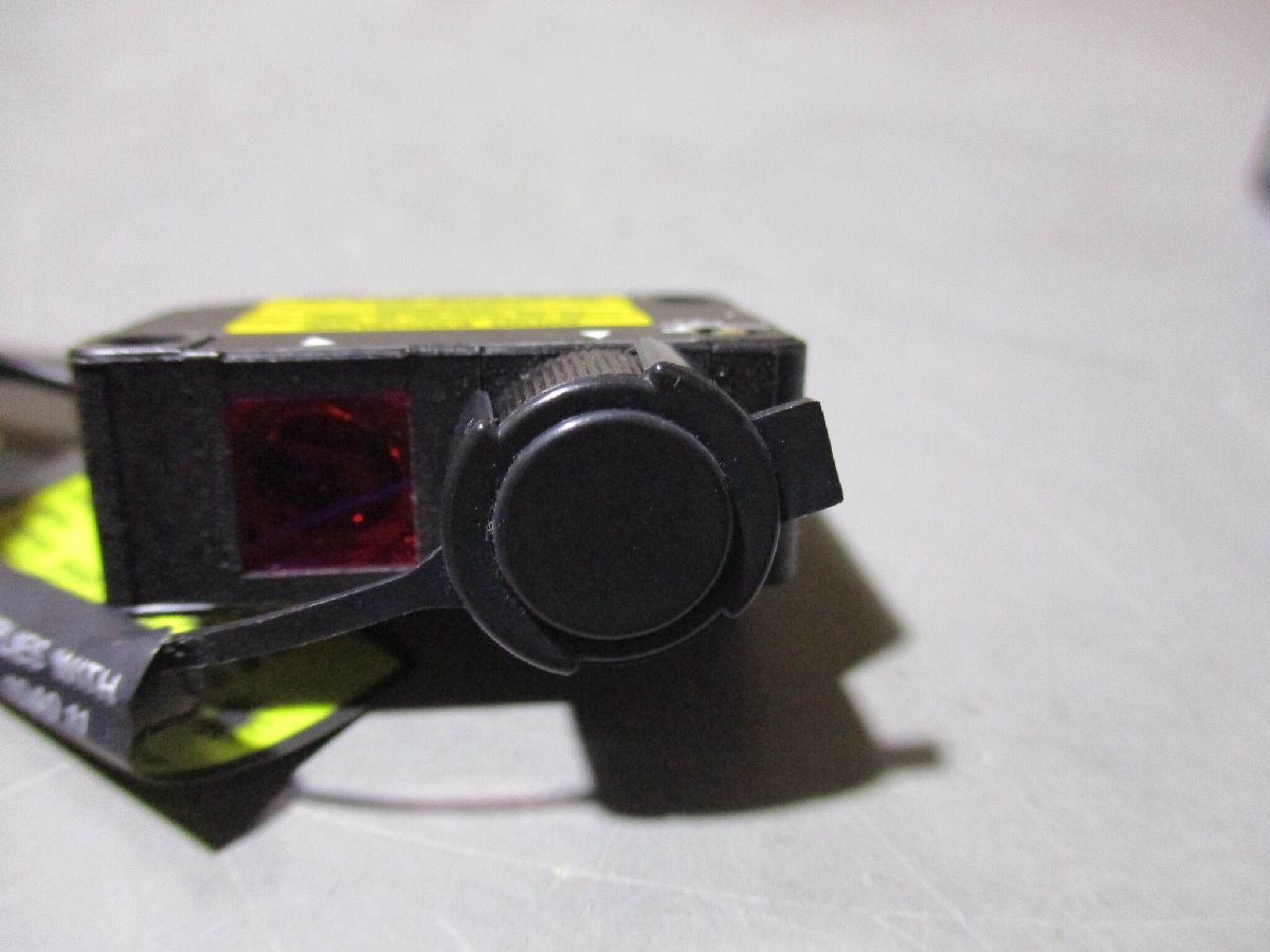 中古KEYENCE DIGITAL RGB SENSOR LV-21A/LV-H32(R51111BAC014)_画像8