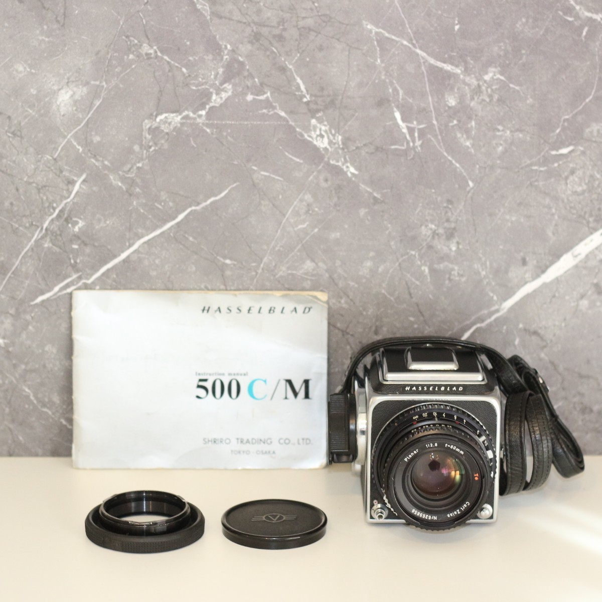 Hasselblad 500C/M + Carl Zeiss Planar T* 80mm F2.8 中判フィルムカメラ｜ハッセルブラッド_画像1