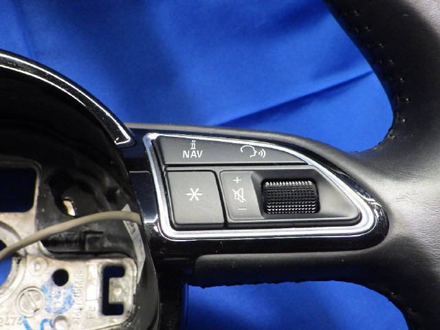 H29 год Audi Q3 1.4TFSI ABA-8UCZD руль руль подушка безопасности отсутствует кожа 8U0419091AL 8U[ZNo:05006642]