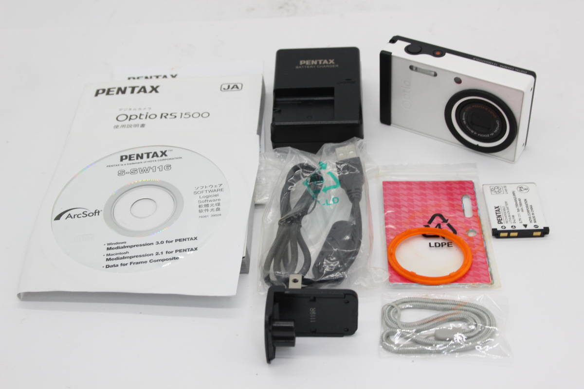 【美品 返品保証】 ペンタックス Pentax Optio RS1500 ホワイト 4x バッテリー チャージャー付き コンパクトデジタルカメラ s4840