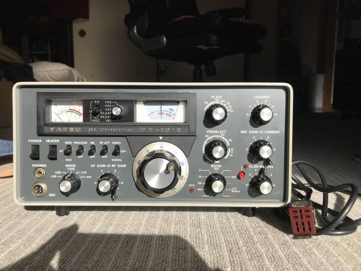 ☆YAESU ヤエス FT-101E　ハイパワー機　ジャンク☆_画像2