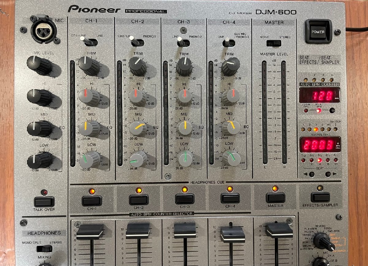 △8827 現状品 DJ機器 DJミキサー Pioneer DJM-600 パイオニア(DJ 