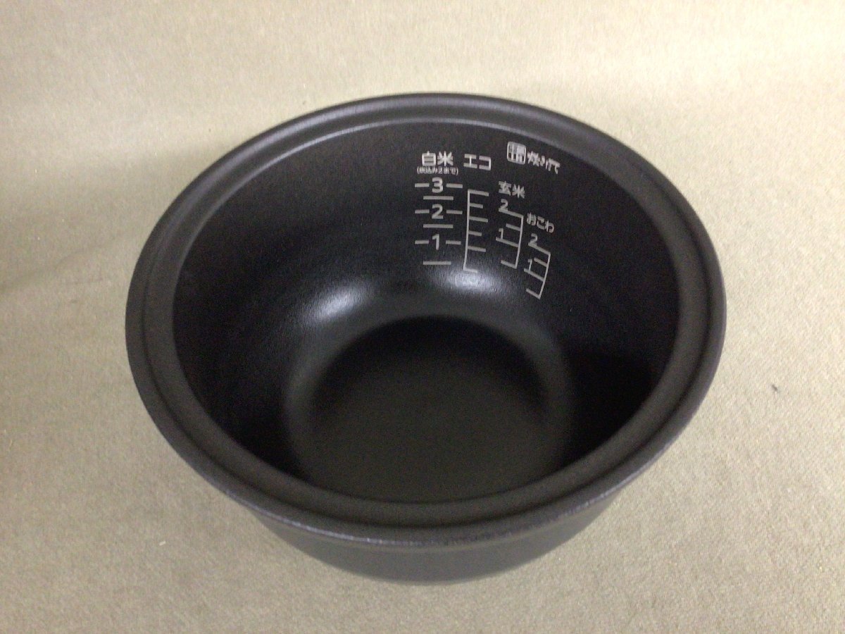 ★１７―００１★炊飯器　タイガー 土鍋IH炊飯ジャー JKM-G型 3合(0.54L) 通電確認済 炊きたてミニ 茶色 エコ 遠赤土鍋 美品 [100]_画像6