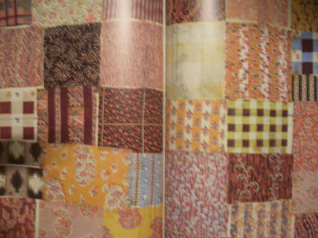 洋書　EUROPEAN TEXTILE PATTERNS　TRADITIONAL STYLE１　THE BEST IN INTERNATIONAL TEXTILE DESIGN ソフトカバー大型本　織り物、紋様_画像4