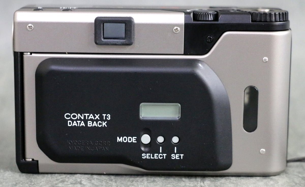 １円～【コンパクトカメラ】極美品 コンタックス CONTAX T3 Carl Zaiss Sonnar 28/35 T ※ DATA BACK付 純正ケース フィルム 　 　_画像5