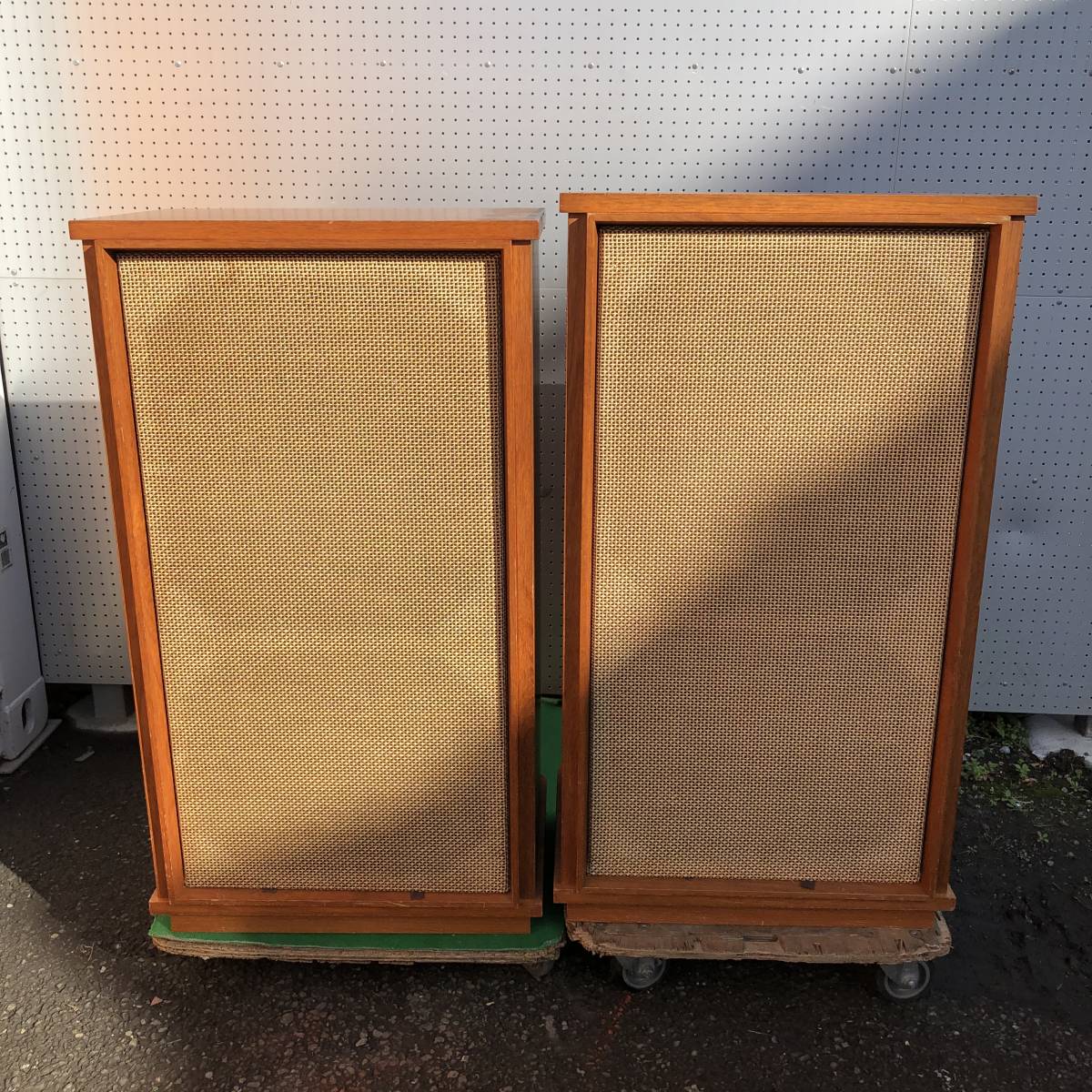 27750円 【TANNOY HPD 385B 1スピーカー フロア型 スピーカー 27750円 【TANNOY HPD 385B 1スピーカー フロア型 スピーカー