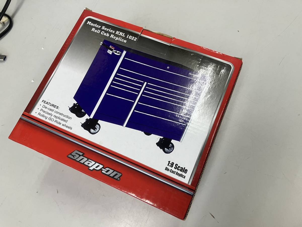 ★【未使用品】 スナップオン Snap-on ロールキャブ 1/8スケール レプリカ KRL1022 ブルー ミニチュア 工具箱　名刺入れ_画像2